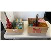 Image 1 : 2 BOXES OF ART GLASS, VASES, ART GLASS FISH FIGURES