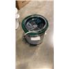 Image 2 : 2 CROCK POTS, TRACKER LUGGAGE BAG AND HEYS LUGGAGE BAG