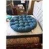 Image 1 : NEW PATIO CUSHION