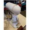 Image 8 : KITCHENAID CLASSIC TILT MIXER WITH ATTACHMENTS, FOOD GRINDER