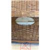 Image 2 : WICKER TRUNK