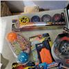 Image 8 : FLY WHEELS STUNT SET WITH SPLAT BALLS, NERF ACCESSORIES AND MORE