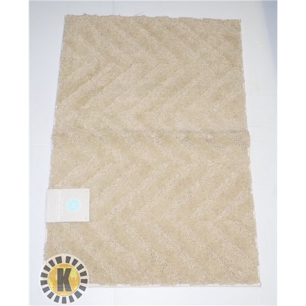 MARTHA STEWART BATH MAT 24IN X 56IN