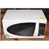 Image 1 : DANBY MICROWAVE
