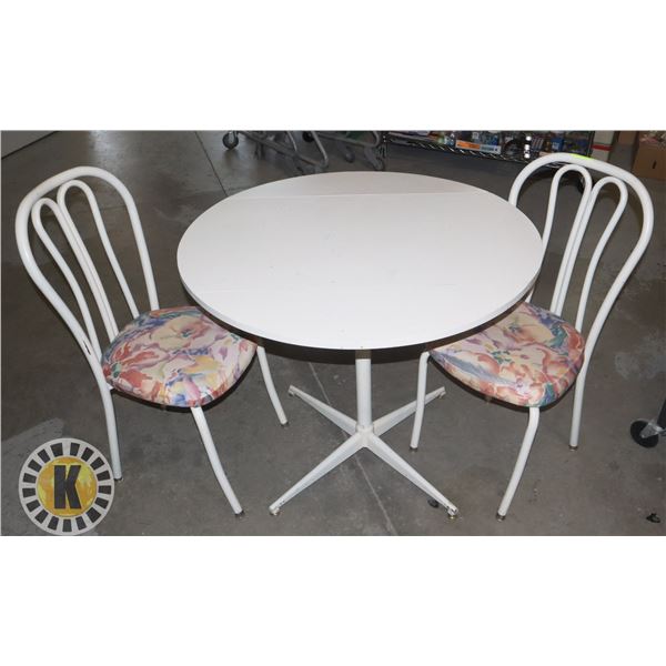 ROUND TABLE WITH TWO CHAIRS