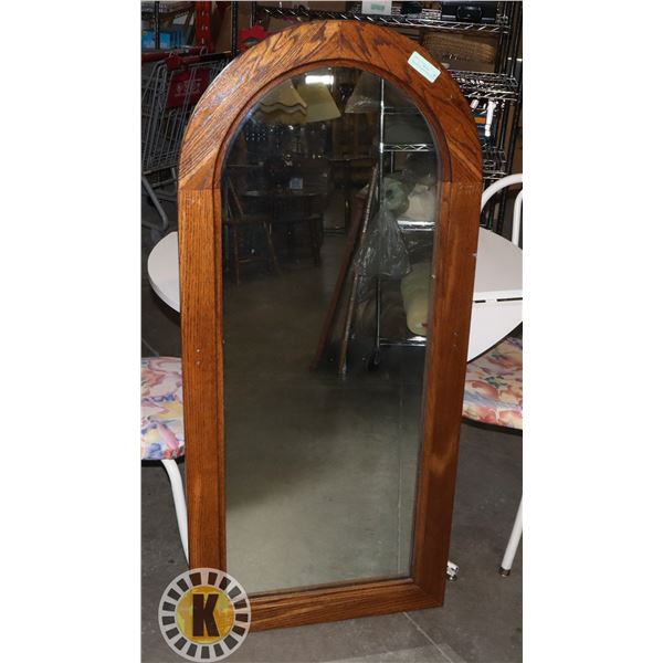 ESTATE WOODEN FRAMED MIRROR