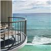 Image 2 : Two-night Stay at Waikiki Beach Marriott Resort & Spa