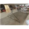Image 2 : Table 71" x 36"  & 6 Chairs
