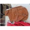 Image 2 : Horse Blanket, Halter, Bridal, Leg Wraps, Saddlebags