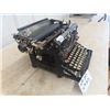 Image 2 : Underwood Manual Typewriter