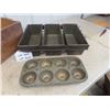 Image 2 : Wooden Crate & Baking Tins