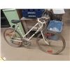 Image 1 : Venture 10 Speed Pedal Bike