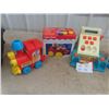Image 2 : Fisher Price Pop Car, Tuneville Train, House, Bead Maze