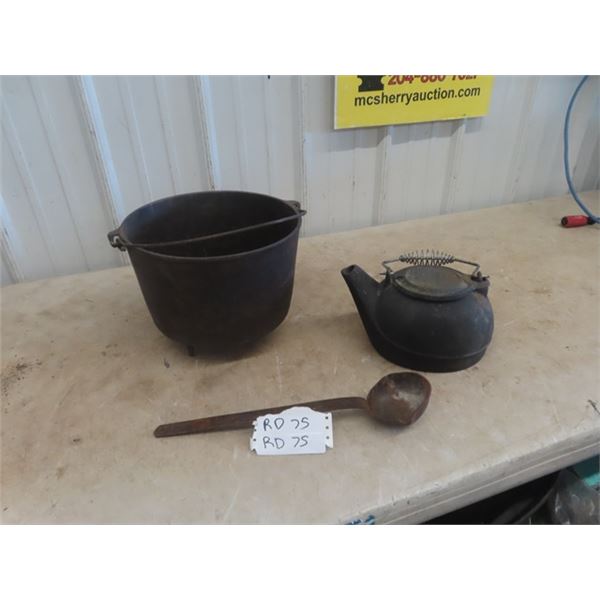 Cast Pot with Handle, Kettle & Laddle