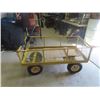 Image 1 : 4 Wheel Garden/Yard Wagon
