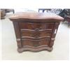 Image 1 : 3 Drawer Night Stand with Serpentine Front