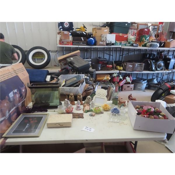 Owl Decor , Vintage Jewllery Box, Candle Holders, Wreath, Horse Carpet