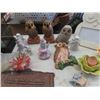 Image 3 : Owl Decor , Vintage Jewllery Box, Candle Holders, Wreath, Horse Carpet