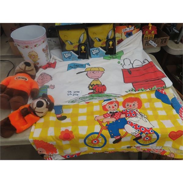 Tweety Seat Covers, A& W Plush + Puppet, Garbage Can, Charlie Brown Bedding