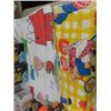 Image 4 : Tweety Seat Covers, A& W Plush + Puppet, Garbage Can, Charlie Brown Bedding