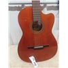 Image 2 : Accoustic Guiter
