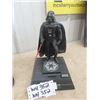Image 3 : 2 Darth Vadar Figurines - One with Sound