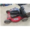 Image 2 : Toro GTS 6.0 HP Gas Push Moweer with Bagger