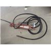 Image 2 : Hydraulic Cylinder with Hoses