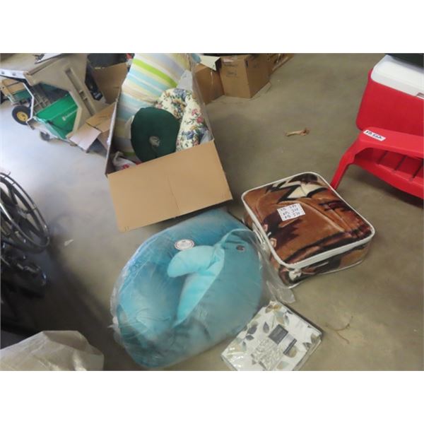 Blankets, Pillows, Cushions plus more