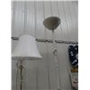 Image 2 : 2 Floor Lamps