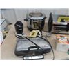 Image 2 : Kitchen Appliances; Toaster Oven, Slow Cooker, Mixer, Waffle Maker plus more