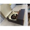 Image 2 : Ambassador Portable Record Player