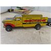 Image 2 : 5 Vintage Metal Cars, Courtland Trucks Tin Friction
