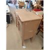 Image 2 : Painted Kitchen Cabniet 41" x 44" x 17"