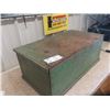 Image 2 : Wooden Tool Box with Screw Style Auto Jacks 12" x 31" x 16"