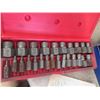 Image 2 : MAC Screw Extractor Set, Tap + Die, Some Reamers & Expansion Reamers