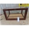 Image 1 : Countertop Display Case 12" x 22" x 14"