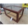 Image 2 : Countertop Display Case 12" x 22" x 14"