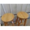 Image 2 : 2 Wooden Bar Stools