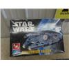 Image 2 : 4 Star Wars Model Kits