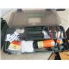 Image 2 : Cleaning Kit & Sight Adjuster