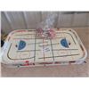 Image 2 : Tabletop Rod Hockey Game