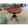 Image 1 : Pedestal Table 29" x 36"