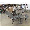 Image 2 : 3 Gravity Folding Lounge Chairs