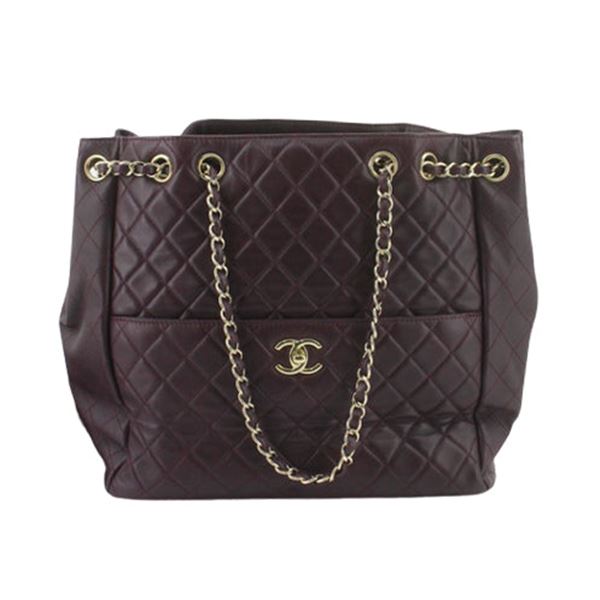 Chanel Burgundy Quilted Lambskin Leather Large Drawstring Shoulder Bag