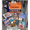 Image 1 : ELEVEN VINTAGE COLLECTIBLES
