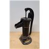 Image 2 : ANTIQUE HAND WELL PUMP