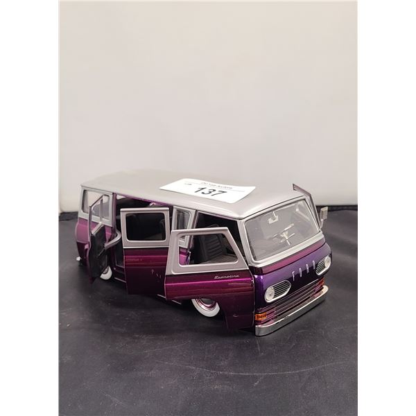 1965 FORD ECONOLINE DIE CAST VAN