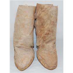 PUEBLO MOCCASINS