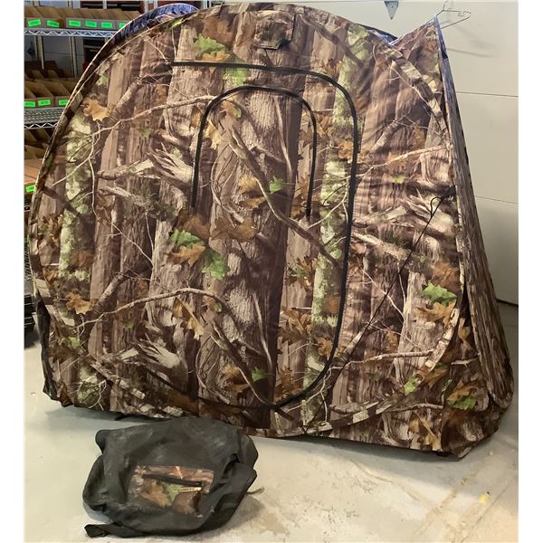 Gander Mountain Ground Blind with Carrying Bag